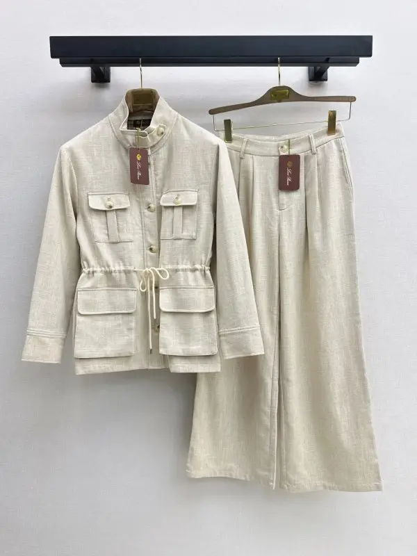 Loro Piana — Модний лляної костюм жіночий