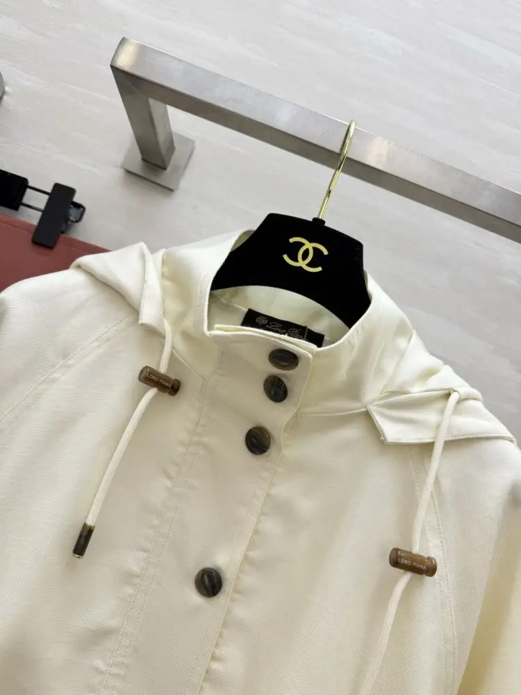 Loro Piana Куртка жіноча — Фото 2