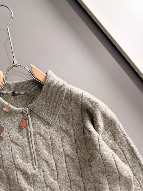Loro Piana Knitted pullover male — Photo 4