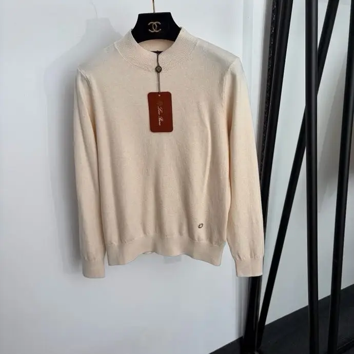 Loro Piana — В'язаний вовняний светр жіночий
