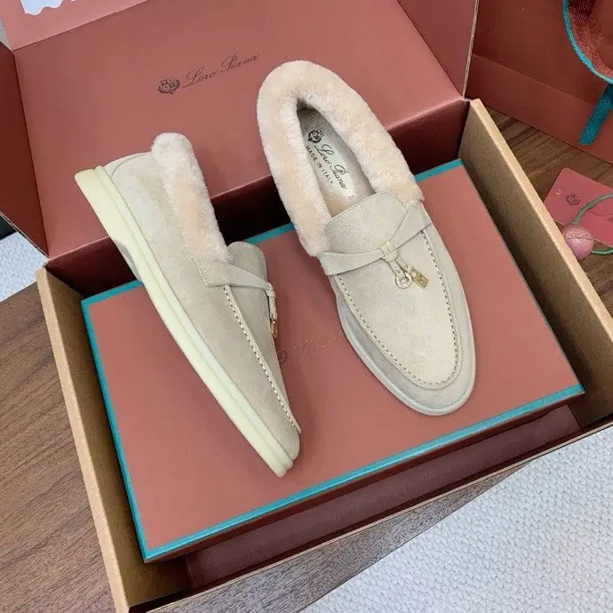 Loro Piana — Лоферы на хутрі жіночі