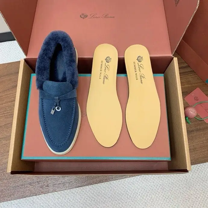 Loro Piana Лоферы on fur women's — Photo 3