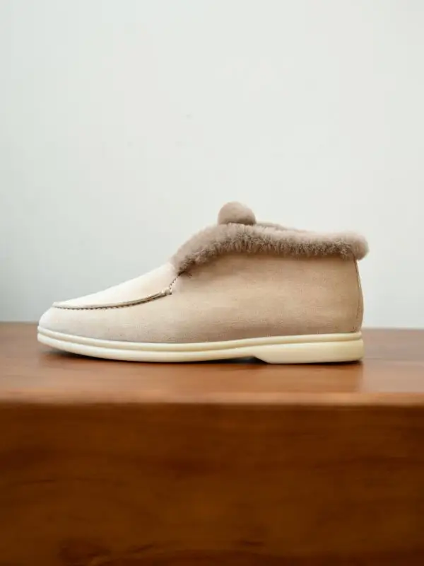 Loro Piana Лоферы women's on fur — Photo 4