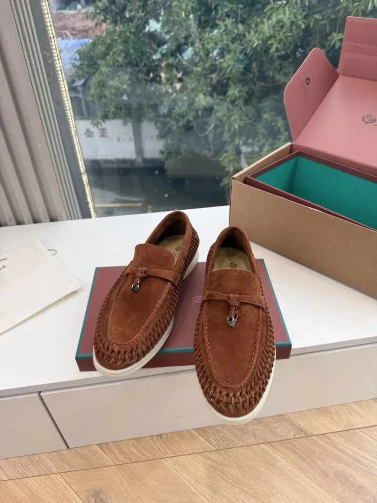 Loro Piana — Лоферы женские