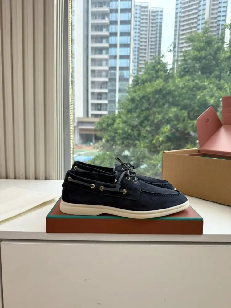 Loro Piana Лоферы women's — Photo 2