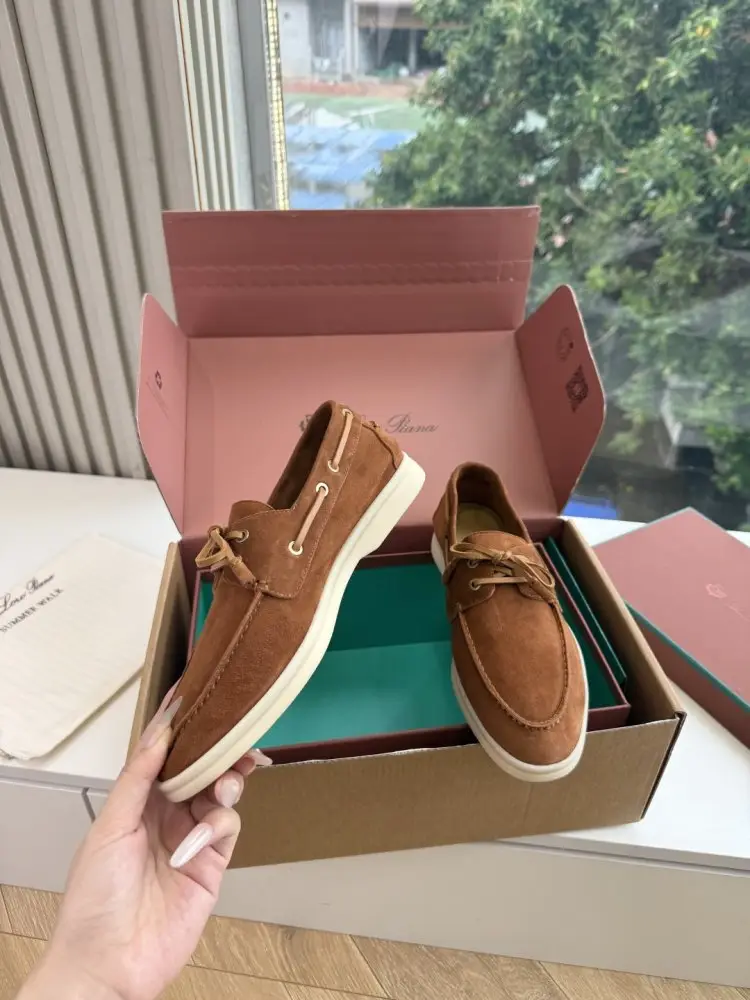 Loro Piana Лоферы women's — Photo 2