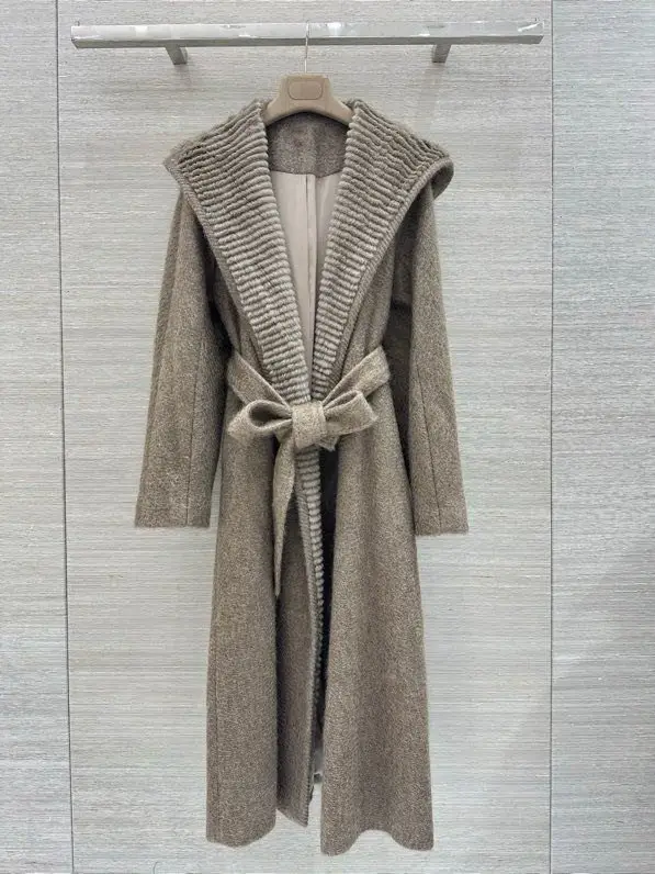Loro Piana — Длинное пальто с норковым мехом