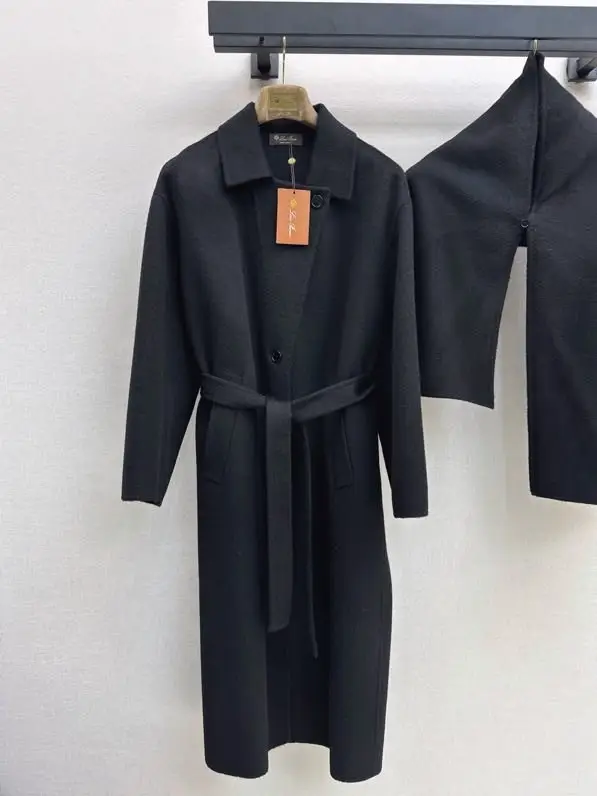 Loro Piana Long coat of wool from two-way collar and removable shawl — Photo 5