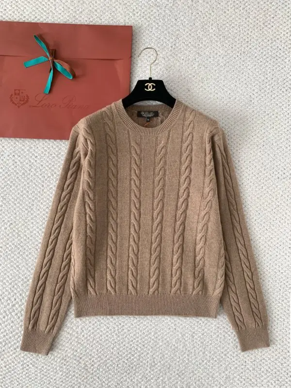 Loro Piana — Светр кашеміру жіночий