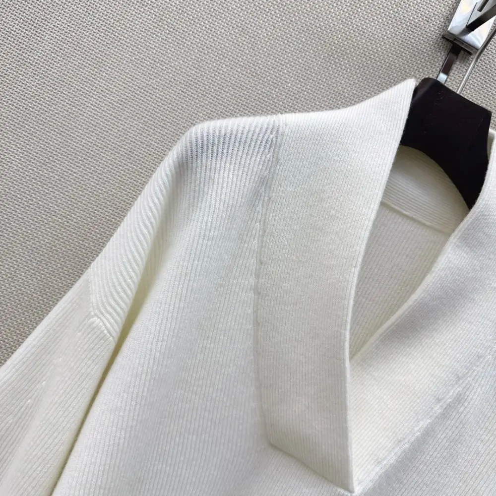 Loro Piana Свитер женский — Фото 4