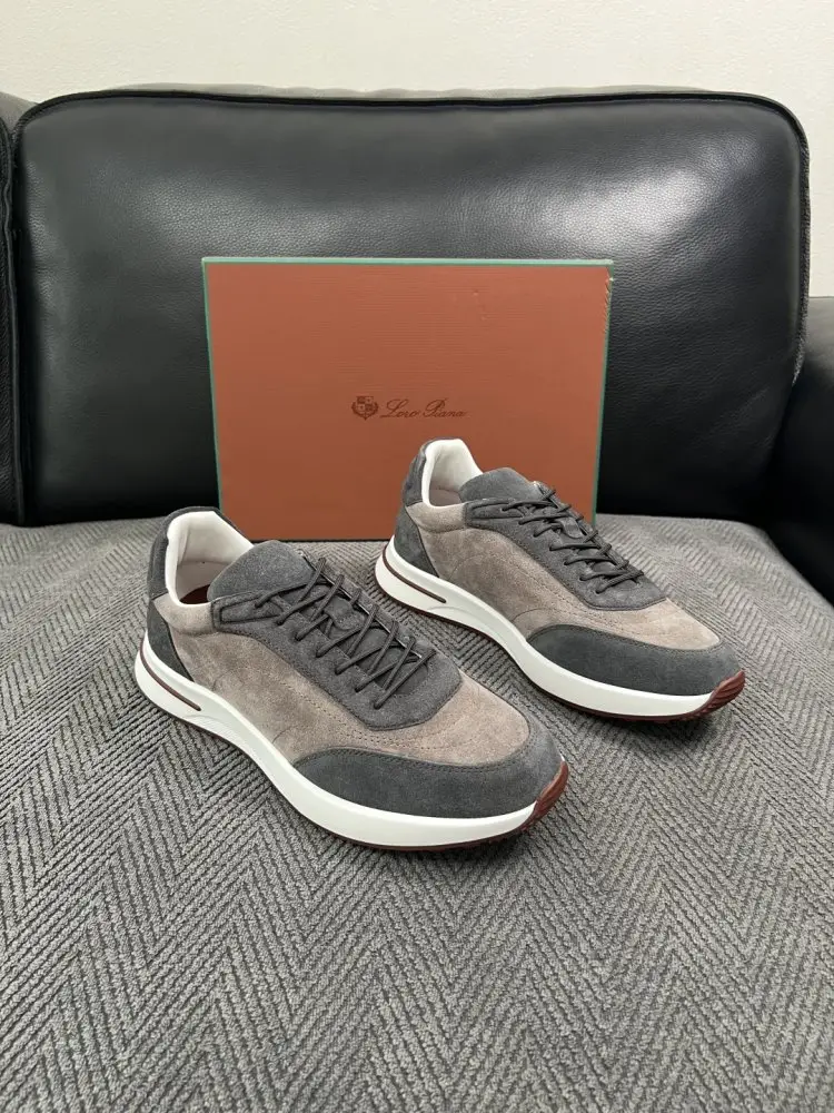 Loro Piana Sneakers men's — Photo 1