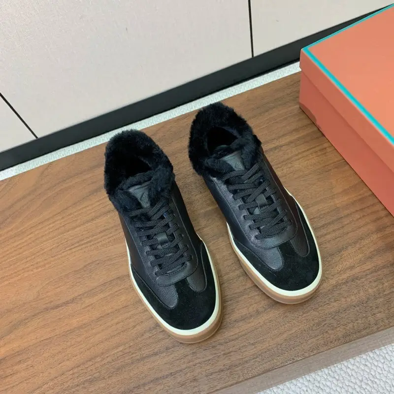 Loro Piana Sneakers women's on fur — Photo 5