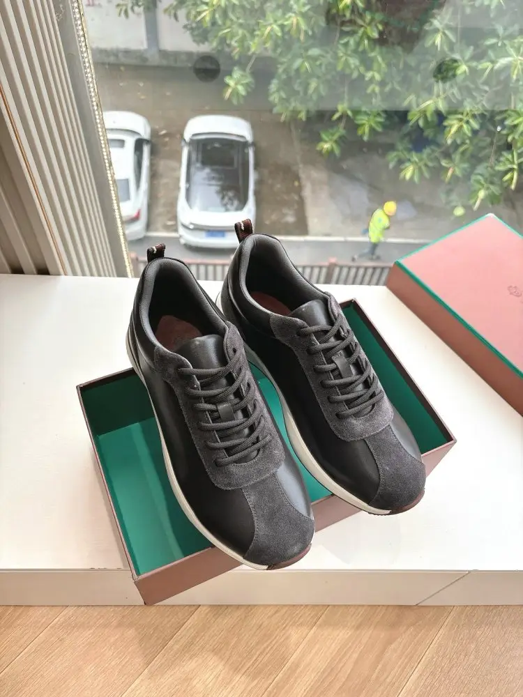 Loro Piana — Кросівки жіночі