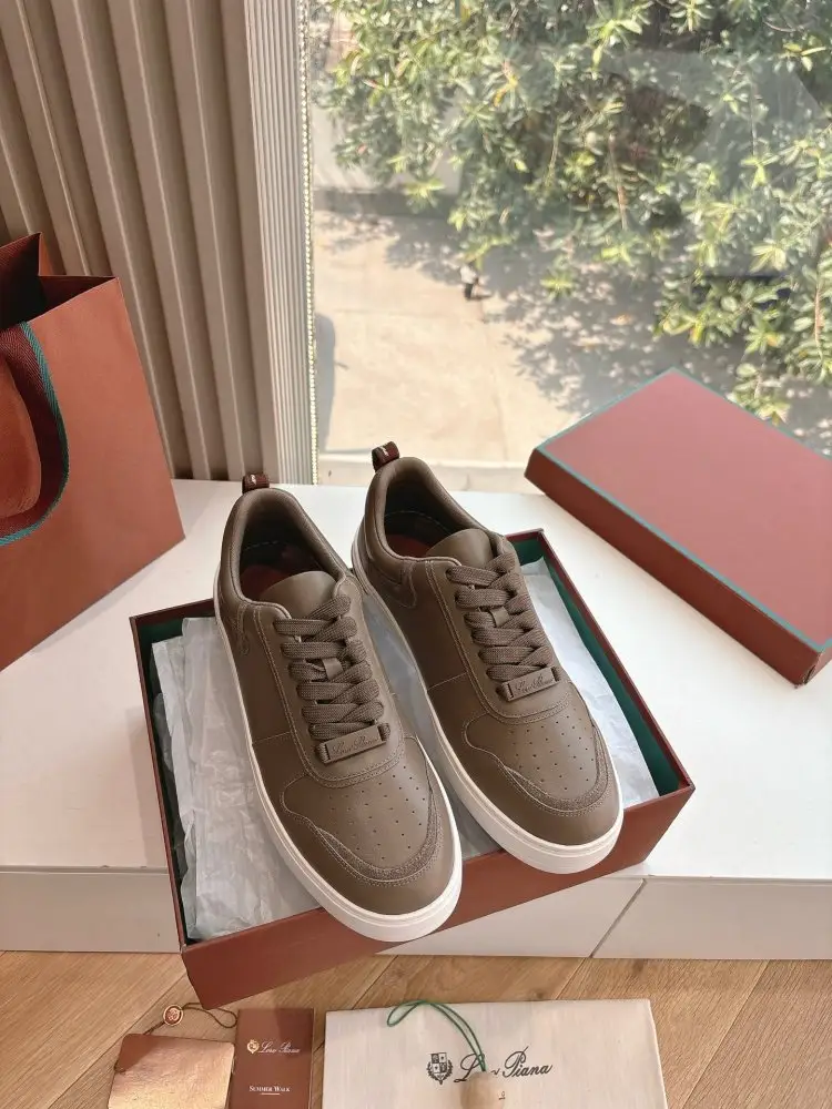 Loro Piana — Кросівки жіночі