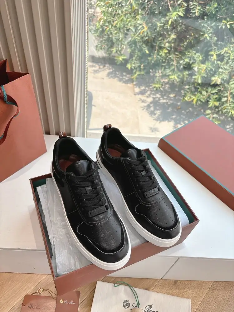Loro Piana — Кросівки жіночі