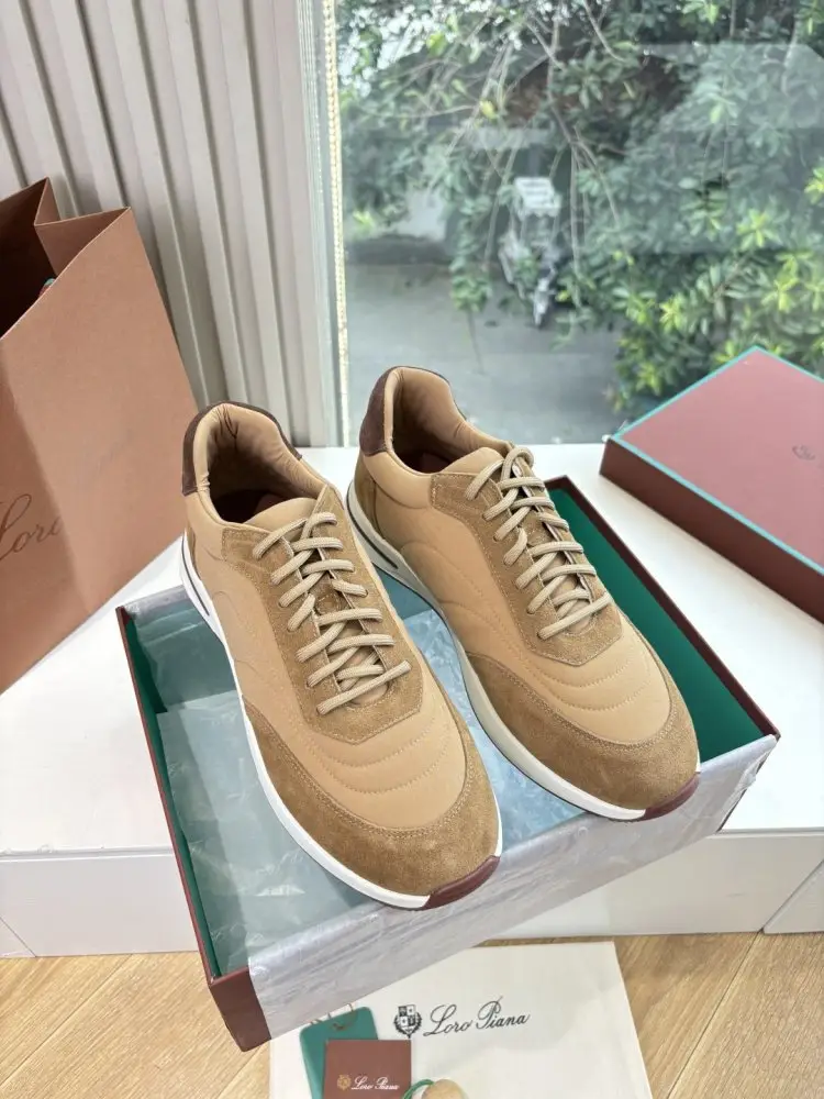 Loro Piana — Кросівки жіночі