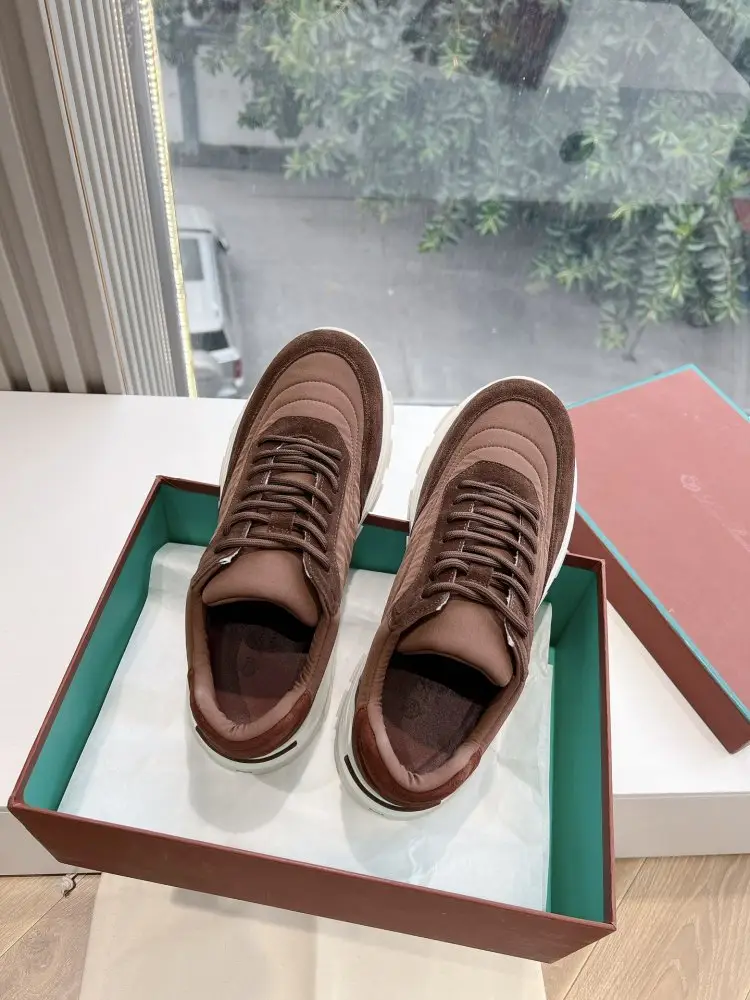Loro Piana Sneakers women's — Photo 3