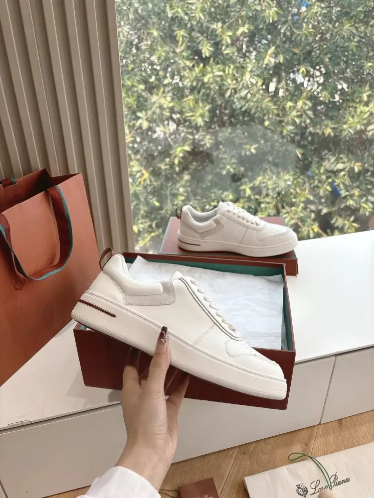 Loro Piana Sneakers women's — Photo 3