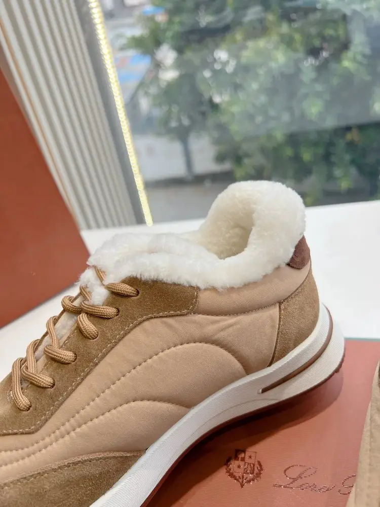 Loro Piana Sneakers women's — Photo 5