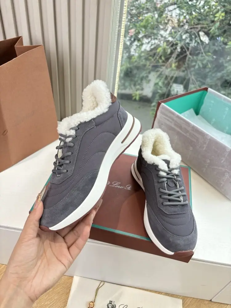 Loro Piana Sneakers women's — Photo 5