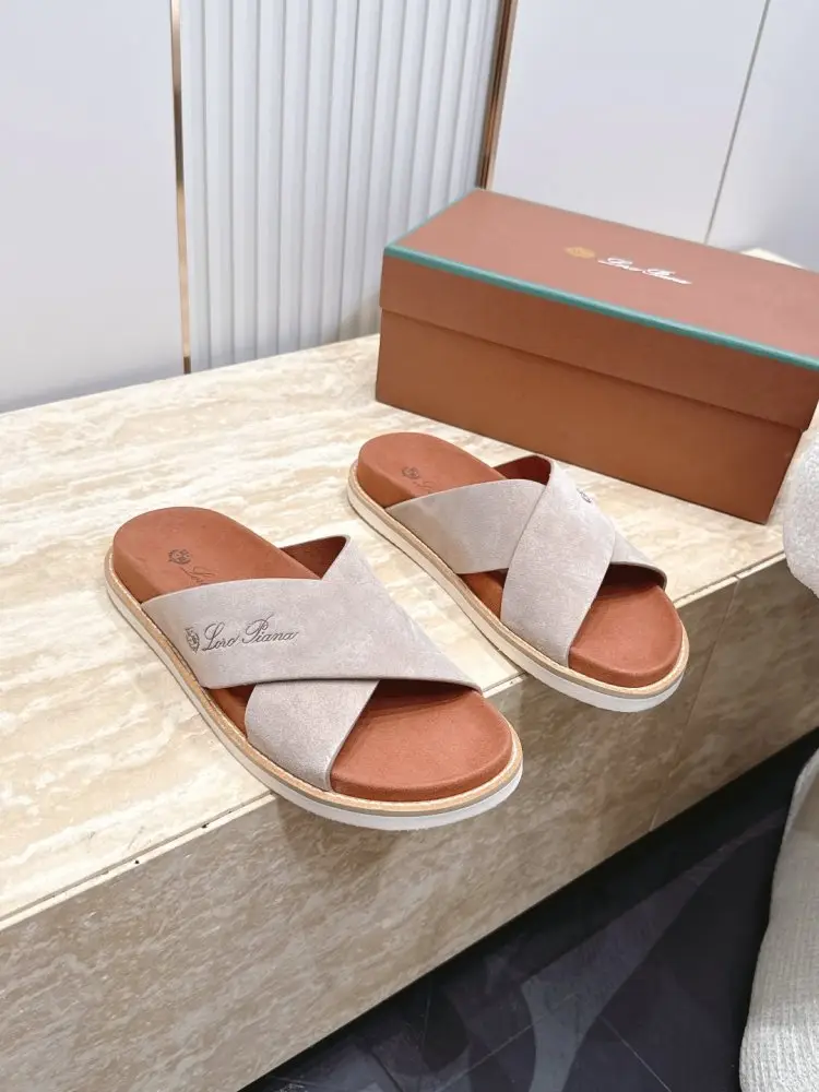 Loro Piana — Шльопанці чоловічі