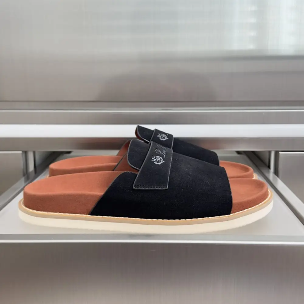 Loro Piana — Шльопанці чоловічі