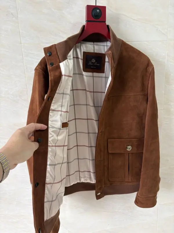 Loro Piana Замшевая мужская куртка — Фото 5