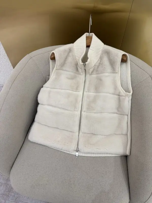 Loro Piana — Двостороння жилетка вовняна з норковым хутром