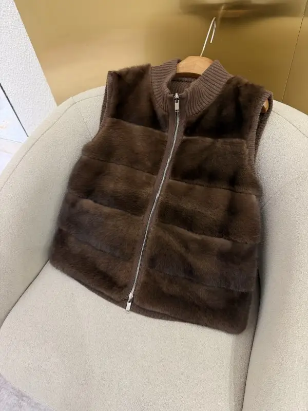 Loro Piana — Two-sided vest woolen from норковым fur