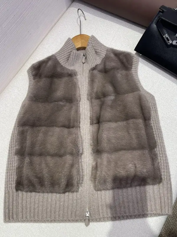 Loro Piana — Vest cashmere from норковым fur