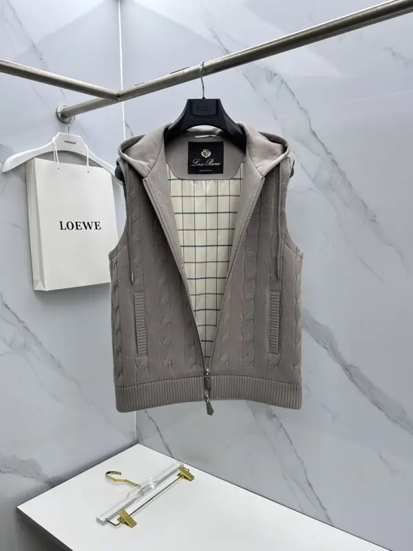 Loro Piana Жилетка мужская — Фото 2