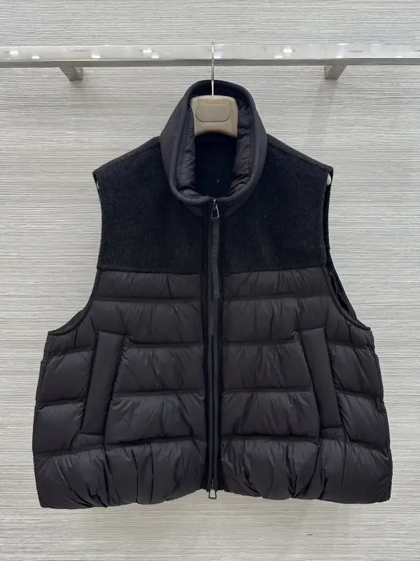 Loro Piana — Vest on feathers women's