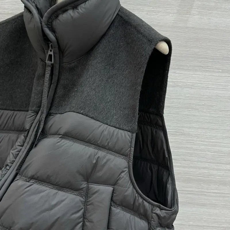 Loro Piana Vest on feathers women's — Photo 4