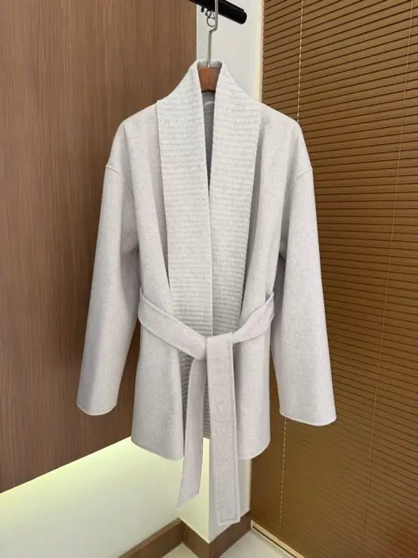 Loro Piana — Вязаное кашемірове пальто