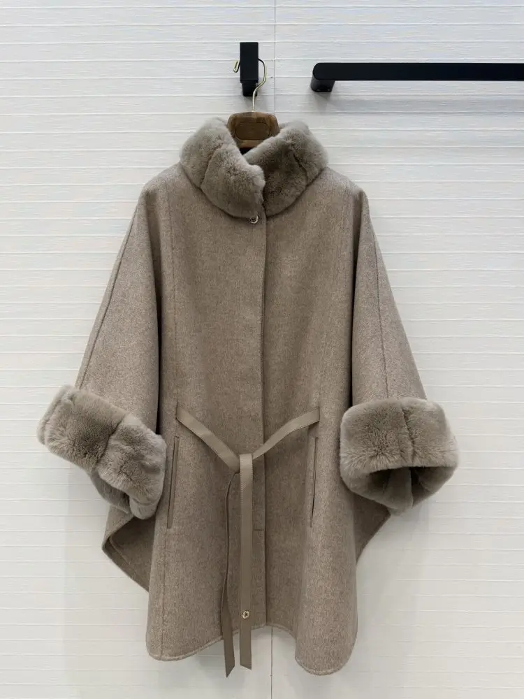 Loro Piana — Женское кашемировое пальто