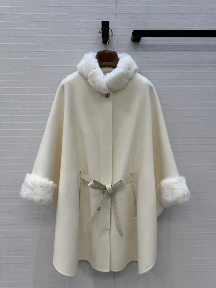 Loro Piana — Женское кашемировое пальто