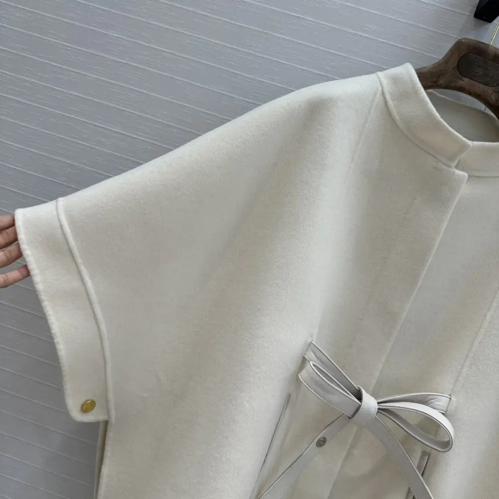 Loro Piana Women's cashmere coat — Photo 3