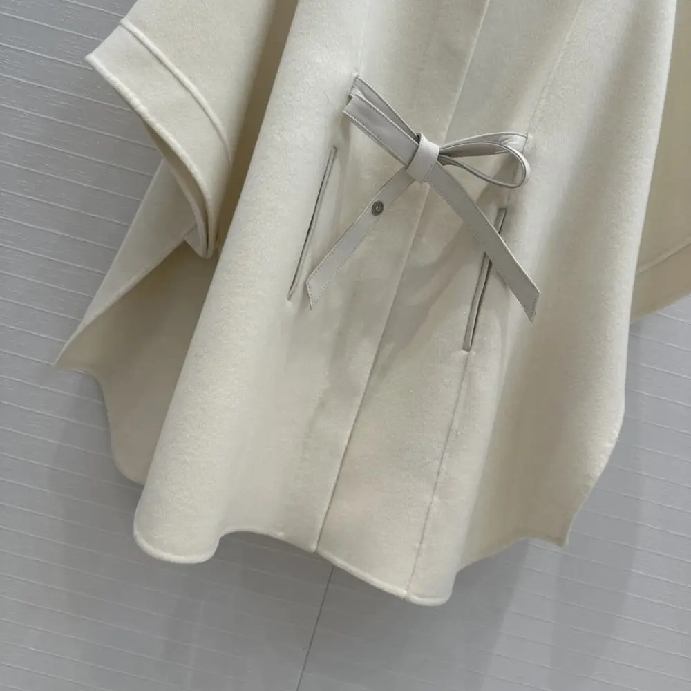 Loro Piana Women's cashmere coat — Photo 5
