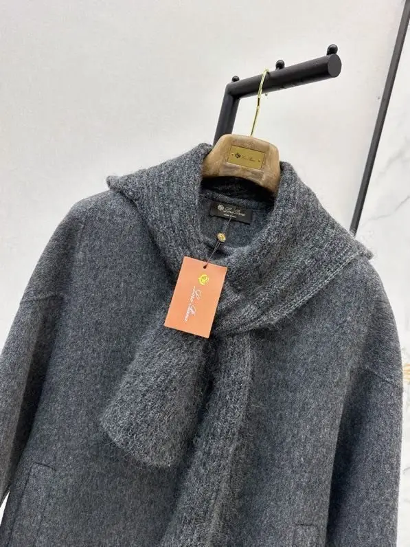 Loro Piana Women's однобортное wool coat — Photo 2