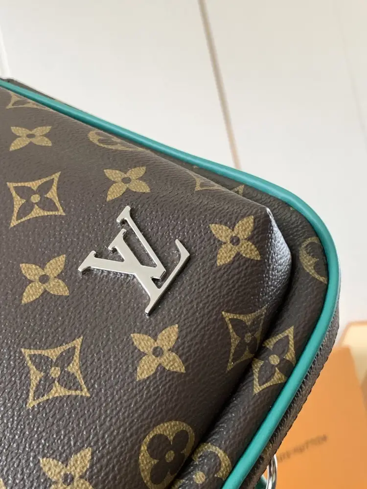 Louis Vuitton Сумка через плече Avenue — Фото 5