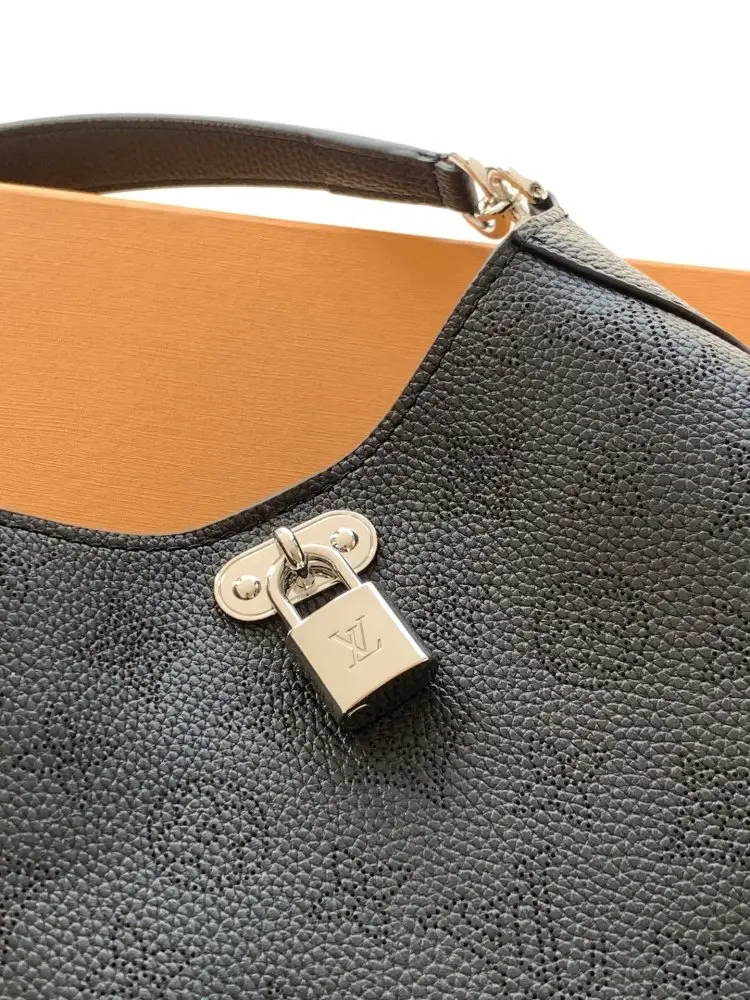 Louis Vuitton A bag All Around PM 25 cm — Photo 5