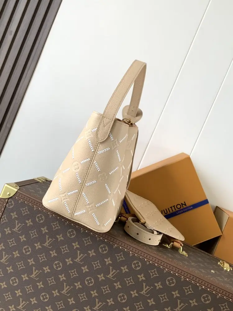 Louis Vuitton Сумка All In BB 16 см — Фото 2