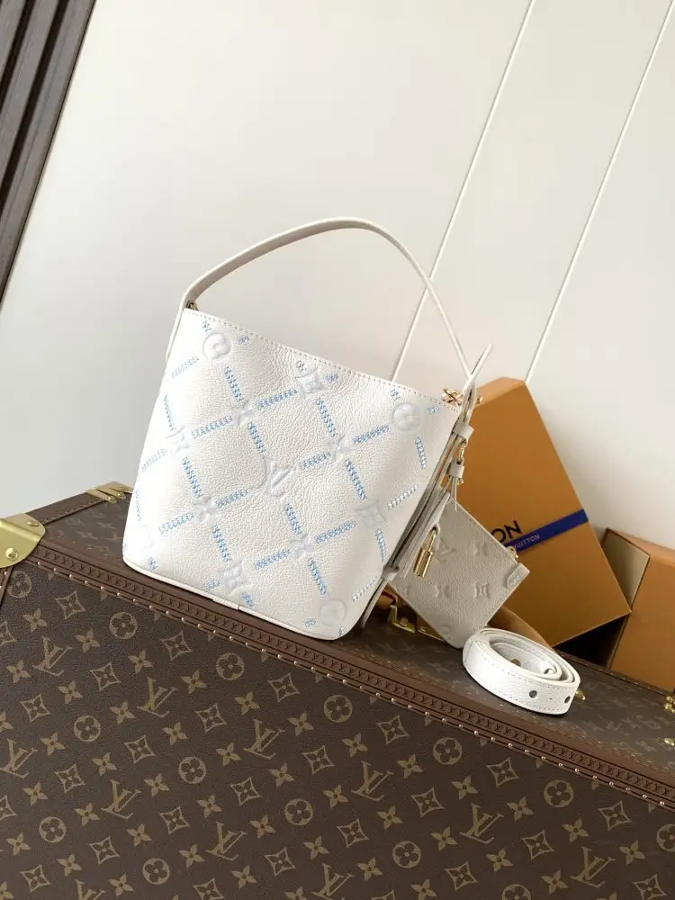 Louis Vuitton Сумка All In BB 16 см — Фото 3