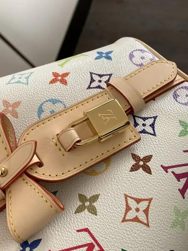 Louis Vuitton A bag All In BB women's 16 cm — Photo 5
