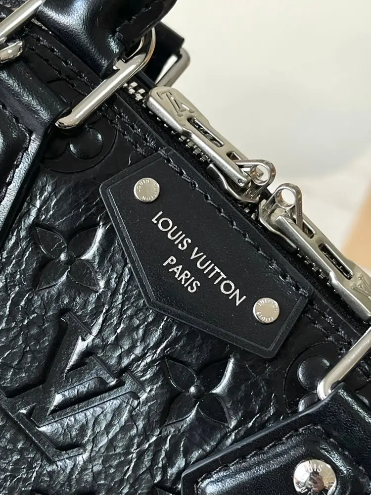 Louis Vuitton Сумка Alma BB 19 см — Фото 5