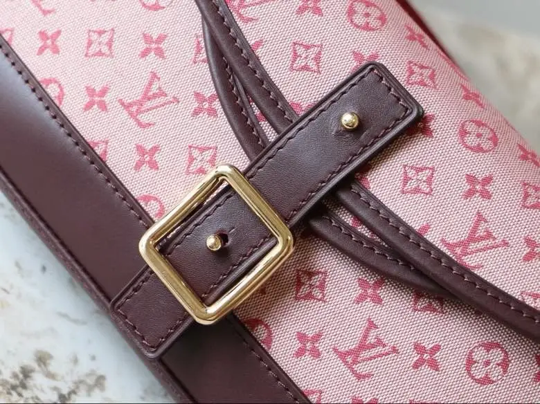 Louis Vuitton A bag baguette denim 26 cm — Photo 3
