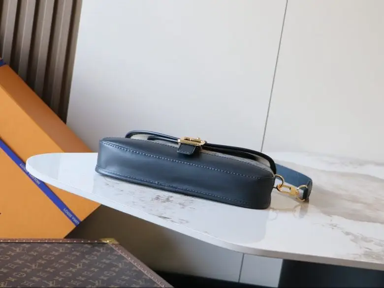 Louis Vuitton Сумка багет джинсова 26 см — Фото 5