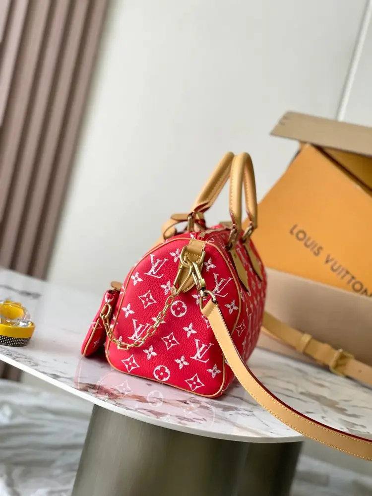 Louis Vuitton A bag Bandouliere 25 — Photo 2