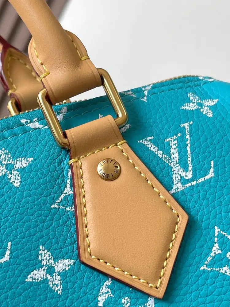 Louis Vuitton A bag Bandouliere 25 — Photo 5