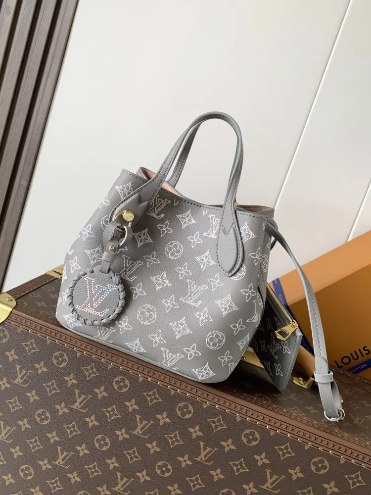 Louis Vuitton A bag Blossom 20 cm — Photo 2